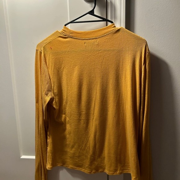 Sweater - Picture 3 of 5